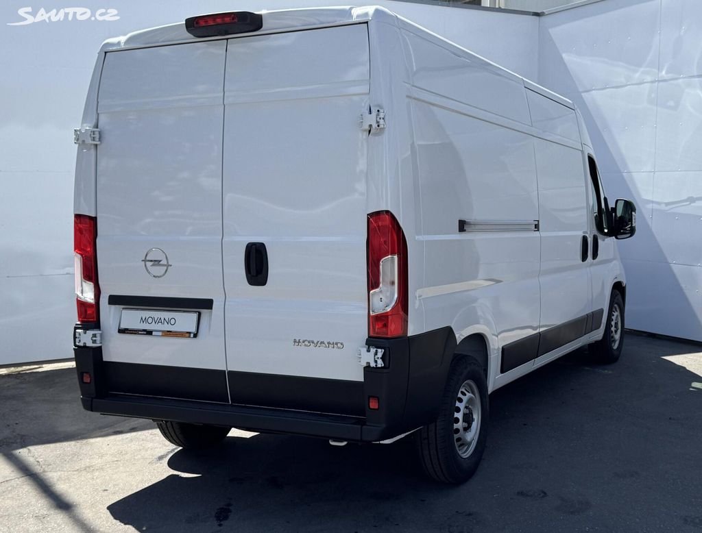 Opel Movano