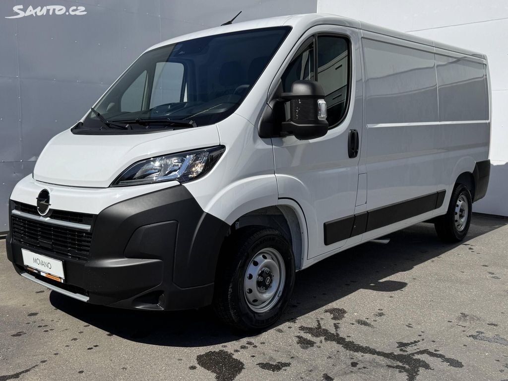 Opel Movano